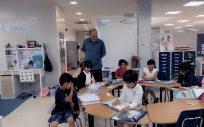 The school principal inspected the course of the educational process, and his interest in following up the students.تفقد مدير المدرسة لسير العملية التعليمية ،و اهتمامه بمتابعة الطلاب