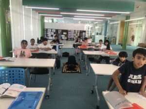 التطبيق العملي لأفعال الصلاة في الصف الخامس