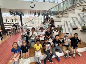 Grade 1B Visits the Book Fair